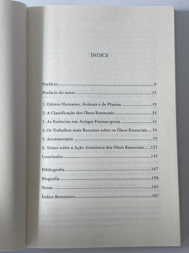 Livro Guia de Aromaterapia e Óleos Essenciais  |  René-Maurice Gattefossé